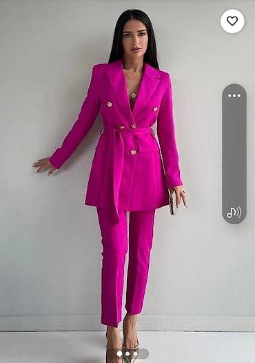 Qadınlar üçün şık kostyum dəsti – fuşya rəng - İki hissəli dəst: uzun