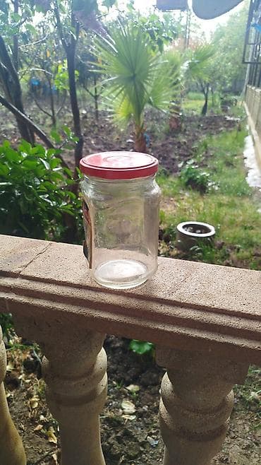 3 кундо арыктоо: Şüşə bankalar bir ədədi 15qəpikdən satılır 180ədəd var — 3