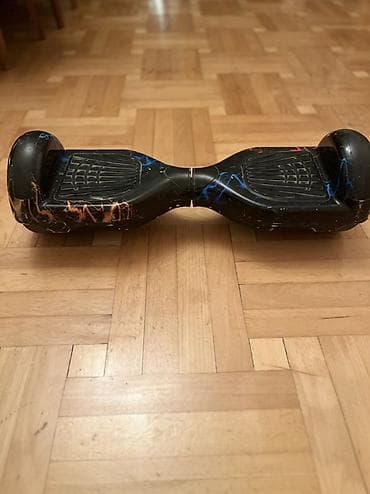 Hoverboard (segway) satılır. Yaxşı vəziyyətdədir, işləkdir. Üzərində