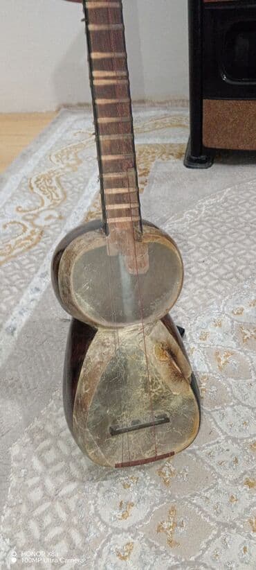 Пианино: Tar – milli simli musiqi aləti - Korpus: iki hissəli armud formalı — 4