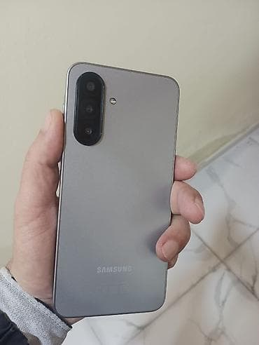 tv kart: Samsung Galaxy A17, 128 GB, rəng - Boz, İki sim kartlı — 3
