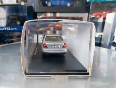 vita start: Коллекционная модель Mercedes-Benz C43 AMG W202 silver 2000 Special — 4