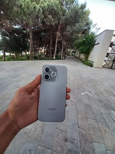 səs karti: Smartfon – 4,5–5 düymə yaxın ekranlı, ön hissədə kapasitiv “ev” — 6