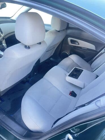 ГАЗ: Chevrolet Cruze sedan - Mühərrik: Ecotec benzinli - Ötürmə: Avtomat - — 3