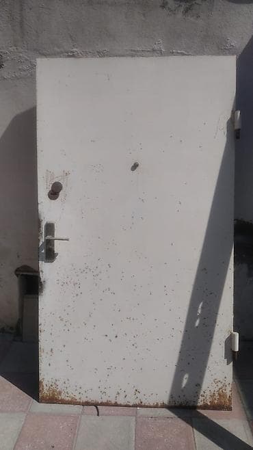 Metal giriş qapısı – komplekt - Material: qalın polad təbəqə - Rəng