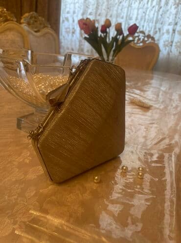 qaşlı çanta: Klatç, İşlənmiş — 1