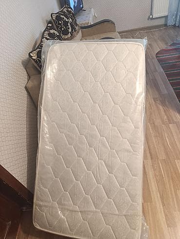 matraslar: Yenidir pakofdan cixarilmayib heç.Qiymeti sondur.Real alicilar narahat — 2