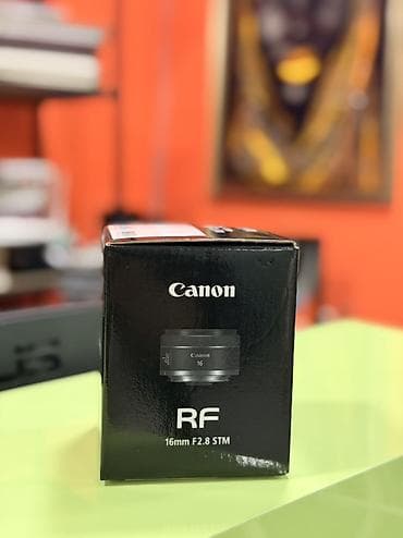 Canon RF 16mm f/2.8 STM obyektiv - RF bayoneti: Canon EOS R seriyalı