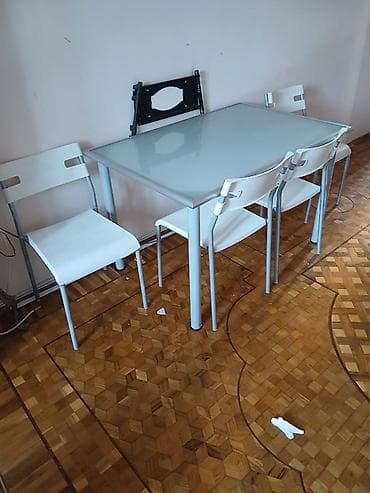 Mətbəx üçün, İşlənmiş, Açılmayan, Dördbucaq masa, 4 stul
