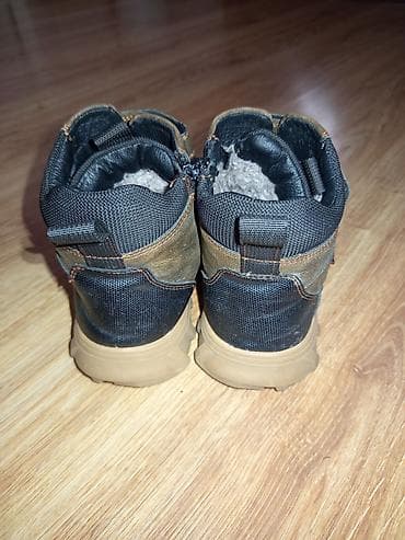 uwaq donlari: Uşaq üçün isti qış botları ideal vəziyyətdədir Razmer 36 — 1