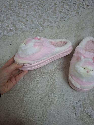 parca ayaqqabilar: Pambıq kimi yumşaq ev şip-şipləri – pişik fiqurlu İstifade olunmuyub - — 2