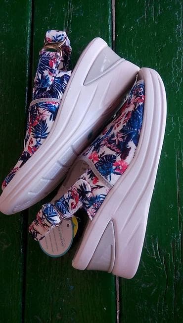 Женская обувь: Размер: 37, Новый — 3