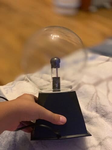 Plazma topu qaranlıqda istifadə üçün idealdır. Bu işıq mənbəyi təməl lalafo.az -da Plazma topu qaranlıqda istifadə üçün idealdır. Bu işıq mənbəyi təməl