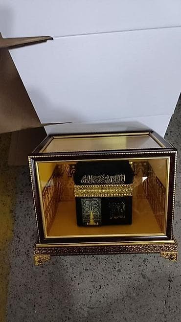 Şamdanlar: Divar saatları — 3