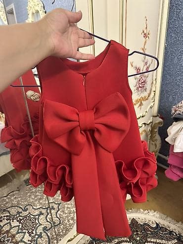 red valentino: Qırmızı rəngli qız uşağı paltarı - Model: A-kəsim, qolsuz - Dizayn — 6