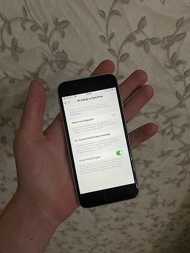 apple se 4: IPhone SE 2022, Ağ, Barmaq izi — 7