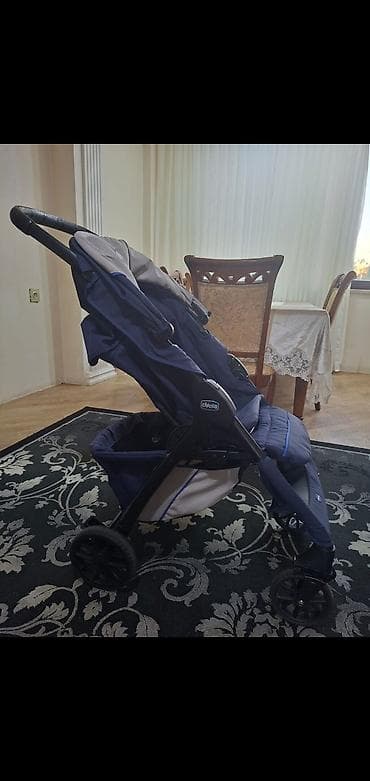 Детский мир: Классическая прогулочная коляска, Chicco — 3