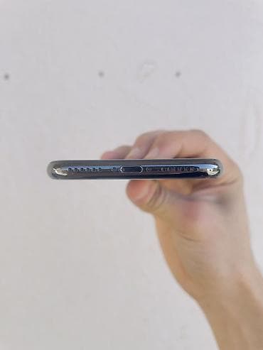 i̇phone x barter: IPhone X, 64 GB, Qara, Zəmanət, Simsiz şarj, Face ID — 5