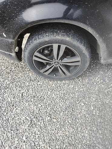 disqi teker satisi: Mercedes-Benz orijinal yüngül lehimli disklər + Bridgestone şin dəsti — 1