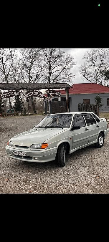 volkswagen golf ii: Model: Lada Samara Sedan (VAZ-2115) Rəng: Açıq gümüşü Kuzov: 4 qapılı — 3