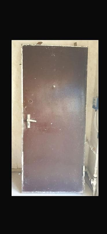 İşlənmiş Giriş qapısı Glazok ilə, Zəmanətsiz, Ünvandan götürmə — 1