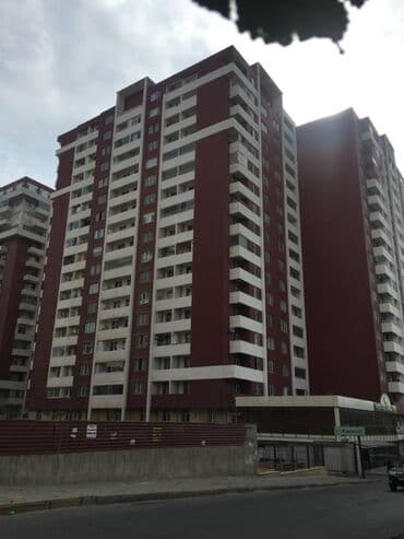 qarayev obyekt: Qaraev metrosuna 18 mertebeli binanın 7-ci mərtəbəsində yerləşən — 4