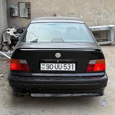 arxa oturucu: BMW 3 series: 2 l | 1997 il Sedan — 3