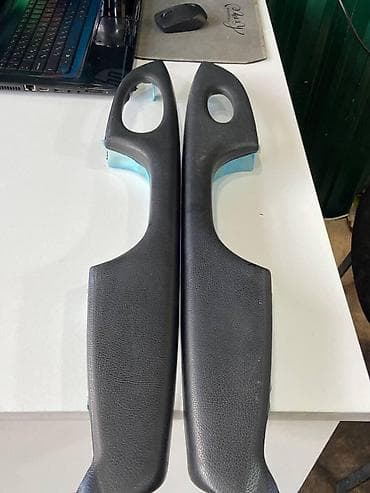 Motonəqliyyat: Mercedes W211 qapı tutacağı Şəhər: Bakı Elanın növü: Ehtiyat — 2