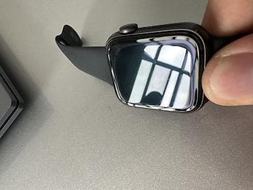 Toy paltarları və aksesuarları: İşlənmiş, Smart saat, Apple, Sensor ekran, rəng - Qara — 3