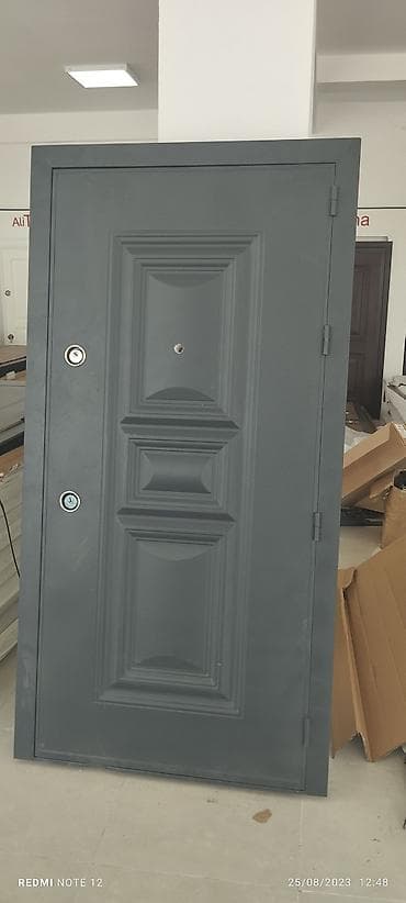 Yeni Giriş qapısı 90x205 sm Zamok ilə, Zəmanətli, Ödənişli quraşdırma, Pulsuz çatdırılma