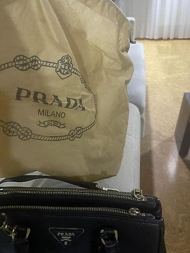 Çantalar: Əl çantası, Prada — 2