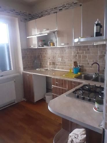 hovuzlu bağ evi: Mingəçevir Turizm kollecin yanında tələbə oğlanlara kirayə verilir. 3 — 1