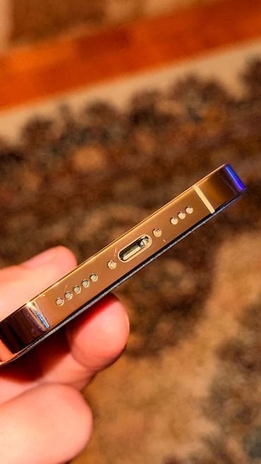 iphone 15 pro titanium: IPhone 14 Pro, 128 GB, Simsiz şarj, Face ID — 3