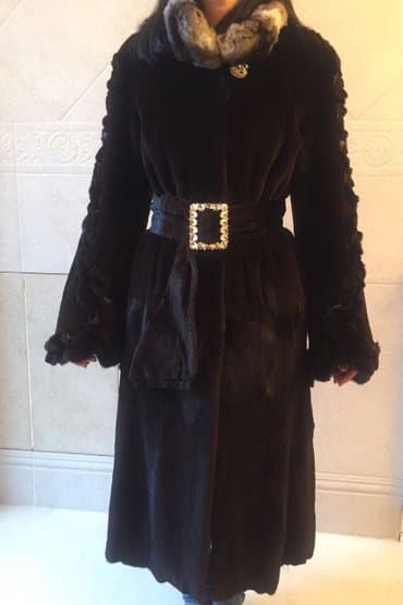 Orjinal shuba. Sergi malidi. 7000azn alinib! Yeni kimidir. Qashlari