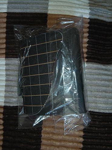 2 asılqanlı çiyin çantası və pul qabı cəmi 12 manat . 20 Yanvara — 2