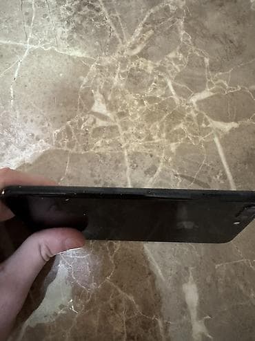 ayfon 30: IPhone 7 Plus, 32 GB, Jet Black, Barmaq izi — 3