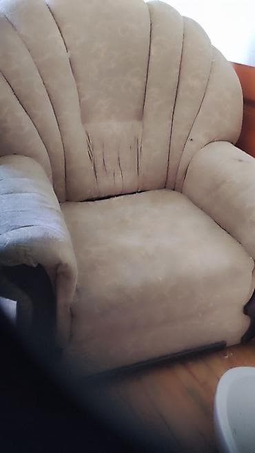 Təcili. cox rahat, möhkəm və davamlıdır, Bu krovatlat sovet dövrünün
