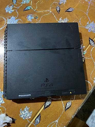 Nintendo Switch: Sony PlayStation 4 (PS4) oyun konsolu Xüsusiyyətlər: - Model: PS4 — 1