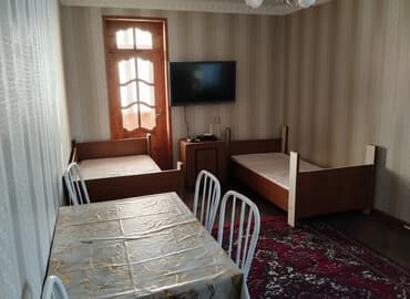 2 комнатные квартиры в новостройках: Pirborun qarşlsndakl binada 5/5 bir otaq ikiyə düzəlib kirayə verilir — 1