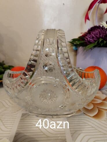 servis madonna: Kristal məmulatlar dəsti - Bohemia kristal vaza — təxmini hündürlük — 3