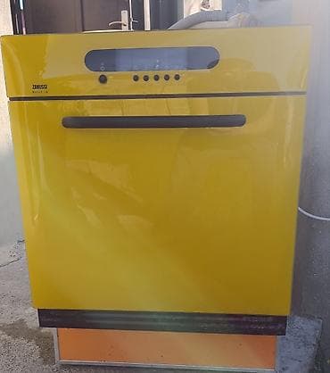Qabyuyan maşın Zanussi, Tam qabaritli (60 sm.), Quraşdırılan