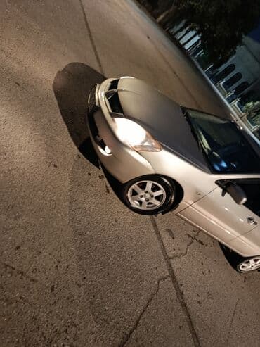 Ehtiyat hissələri: Mitsubishi Lancer sedan - Kuzov: 4 qapılı sedan, gümüşü rəng - — 5