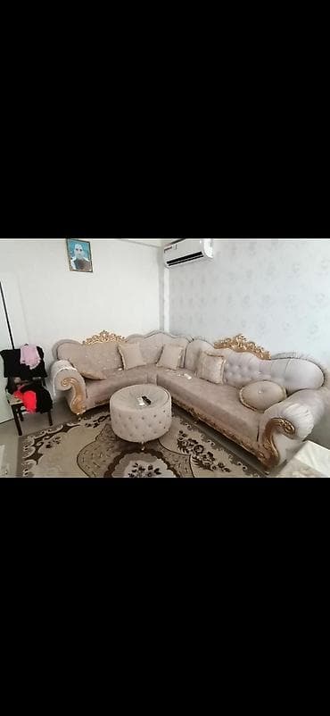 Künc divan, Divan, Bazasız, Açılmayan