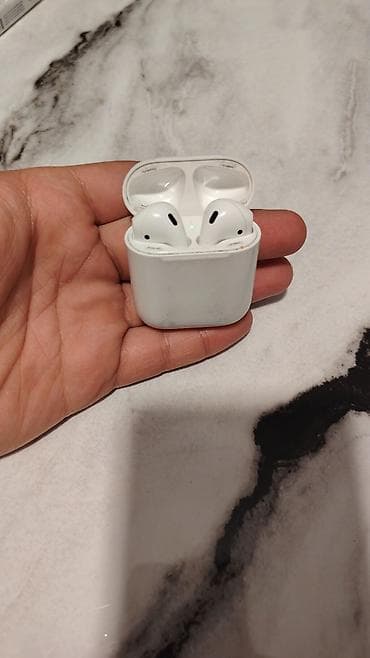 İşlənmiş Simsiz (Bluetooth) Qulaqcıqlar, Apple, rəng - Ağ