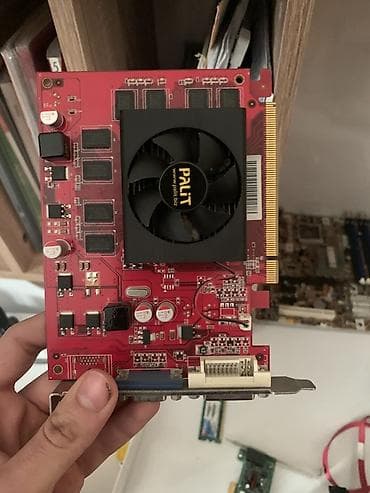 komputer plata: Masaüstü kompüter üçün hissələr dəsti Dəstdə olanlar: - Korpus — 3