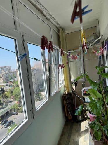 ist petrol tbilisi prospekti: Bakı, Əhmədli, 3 otaqlı, Köhnə tikili, m. Əhmədli, 82 kv. m — 16