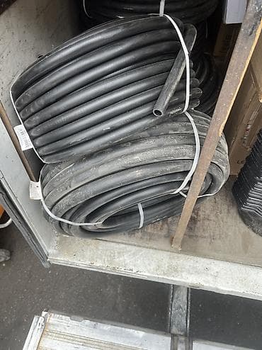 Kabab malları: Qara rəngli elastik boru/şlanq rulonları Məhsul təsviri: - Material — 2