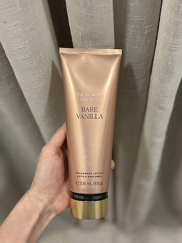 vicks krem qiymeti: Original Victoria’s Secretin Bare Vanilla losionu əldədir(236ml) — 1