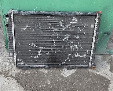 ses bogucu cerimesi: Mercedes-Benz Radiator, Orijinal, İşlənmiş — 3