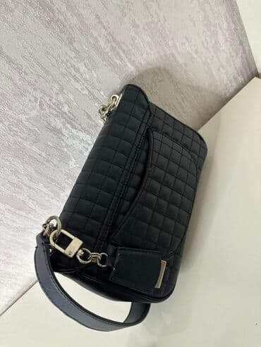 qadin lifcikleri: Çiyin çantası, Versace — 5